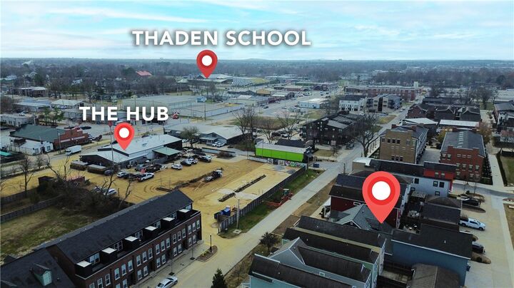 Property Photo: 452 SW B Street AR 72712