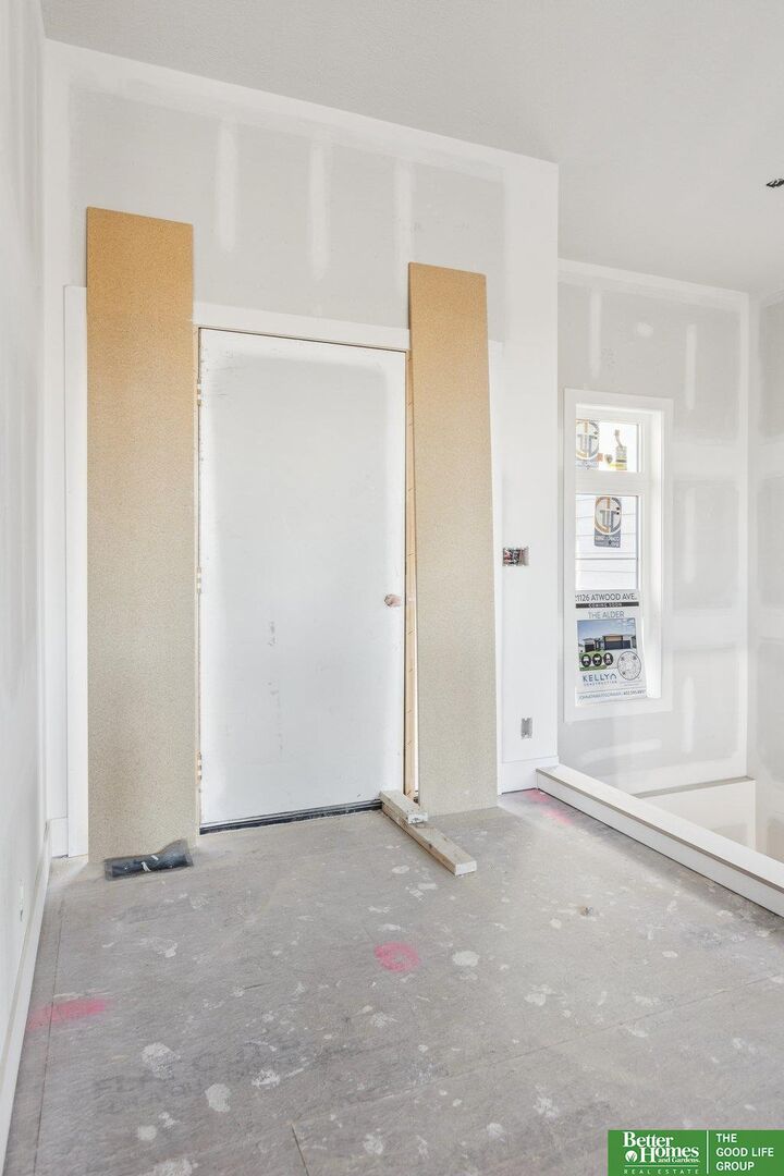 Property Photo:  21126 Atwood Avenue  NE 68022 