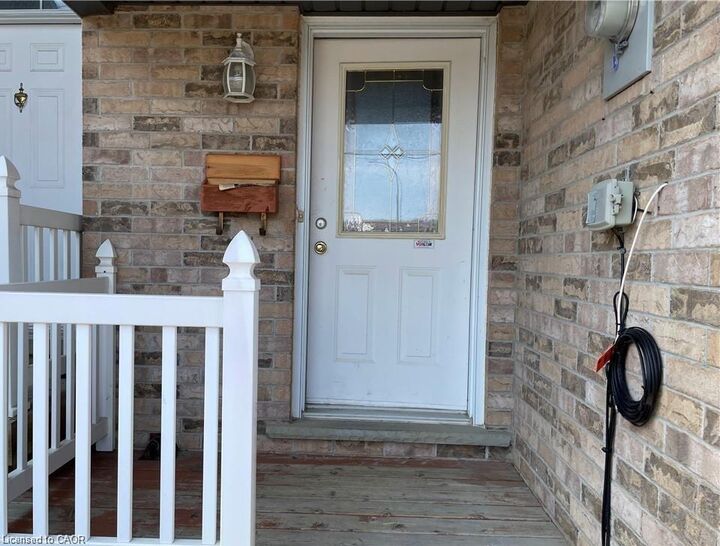 Property Photo:  147 Activa Avenue  ON N2E 3T3 