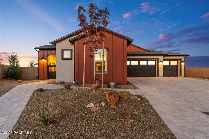 Property Photo: 3294 Jagged Spire Court AZ 86301