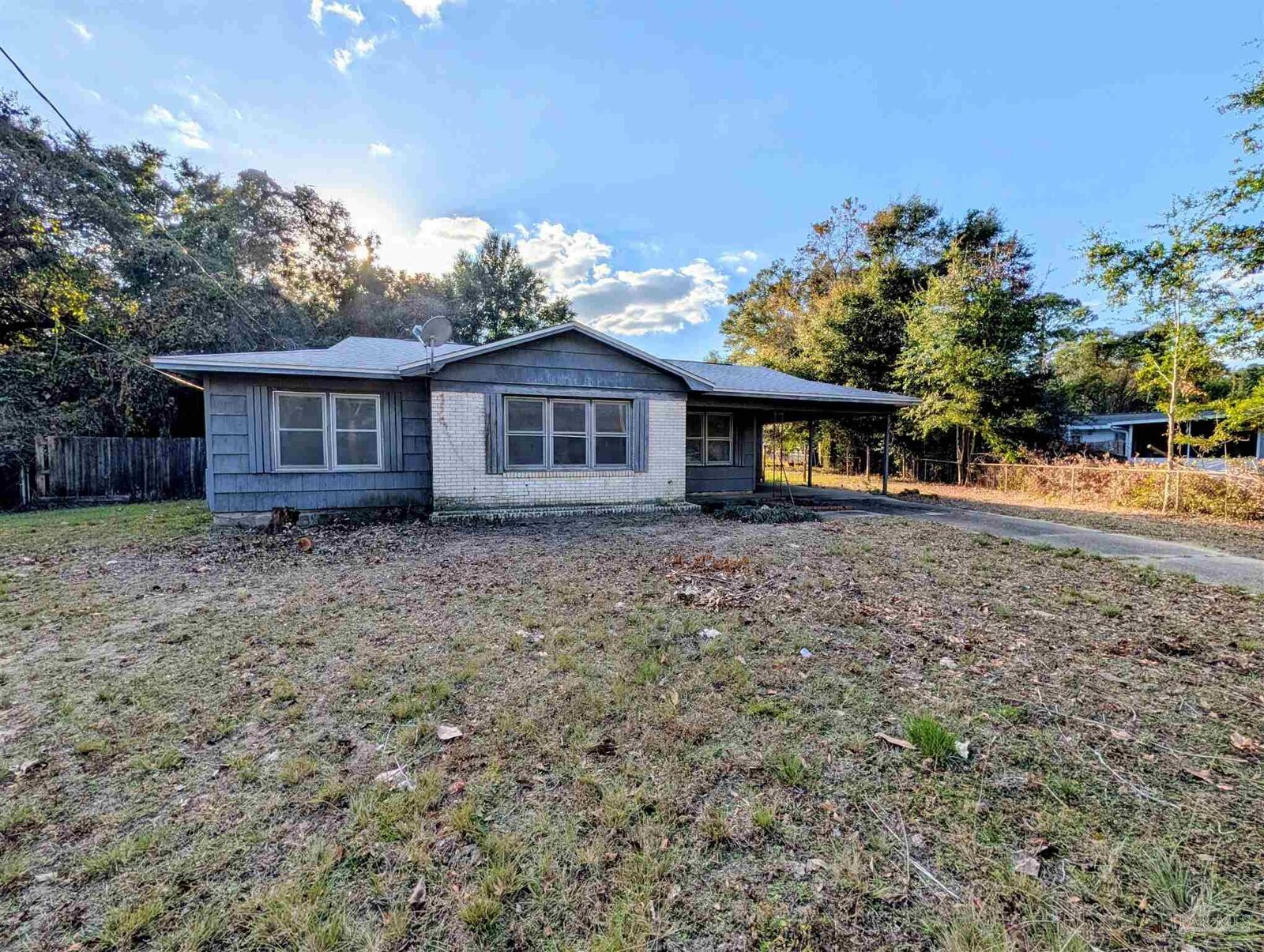 Property Photo:  4531 Sunrise Dr  FL 32571 