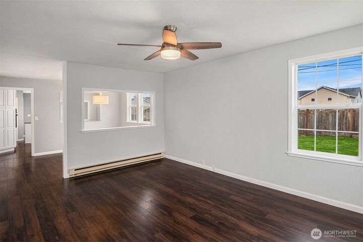 Property Photo:  1508  79th Avenue SE  WA 98258 