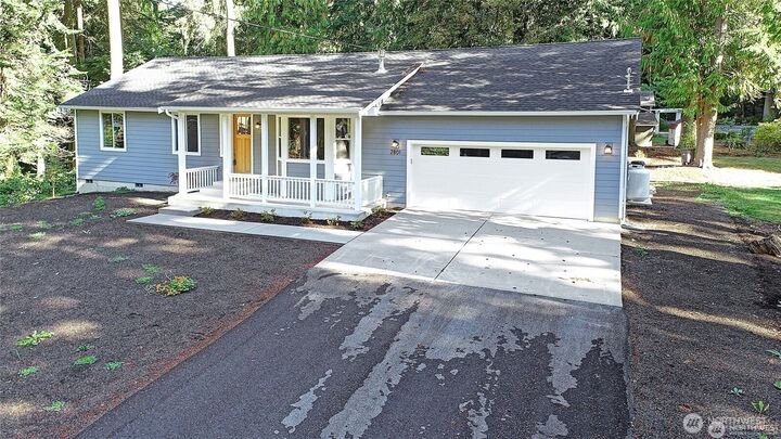 Property Photo:  2801  Huckleberry Lane  WA 98282 