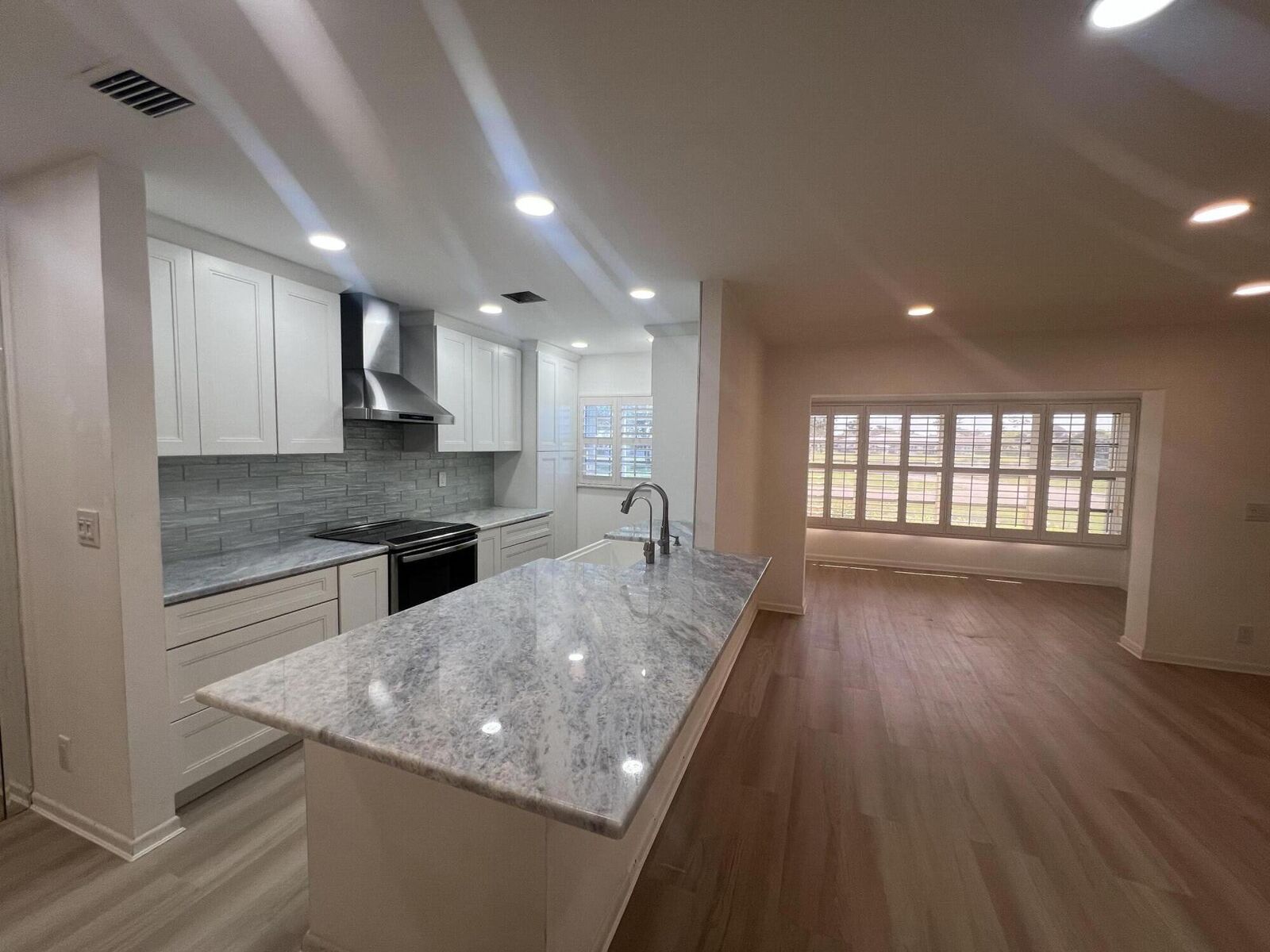 Property Photo:  14699 Canalview Drive B  FL 33484 