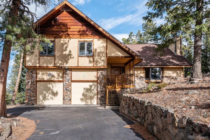 Property Photo:  33172 Lynx Lane  CO 80439 