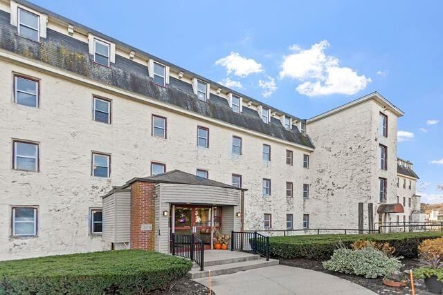 494 Woonasquatucket Avenue 210  North Providence RI 02911 photo