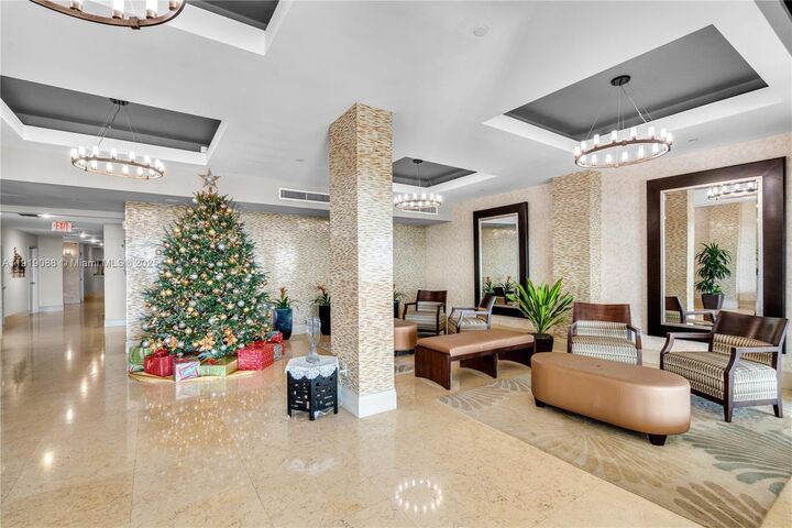 Property Photo:  1420 Brickell Bay Dr 608B  FL 33131 