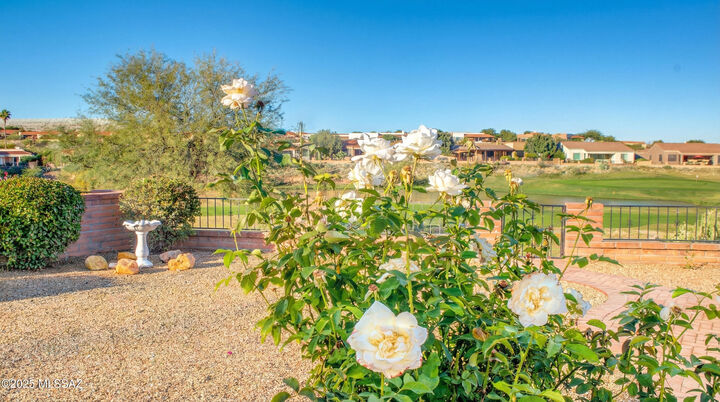 Property Photo: 1964 W Calle Estio AZ 85622