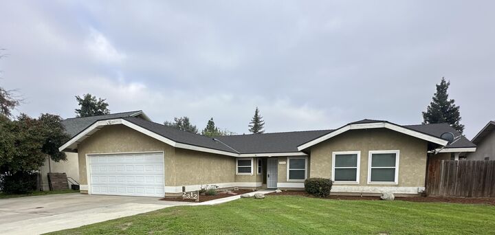 2312 S Divisadero Street  Visalia CA 93277 photo