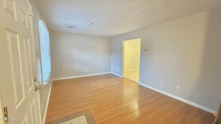Property Photo:  1800 Seminole Drive 19  TN 37604 