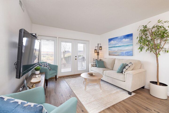 Property Photo: 1845 W Canyon View Dr #302 UT 84770