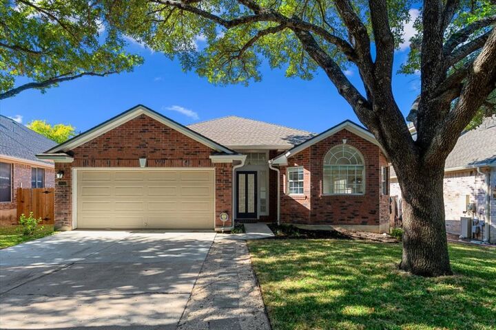 13553 Anarosa Loop  Austin TX 78727 photo