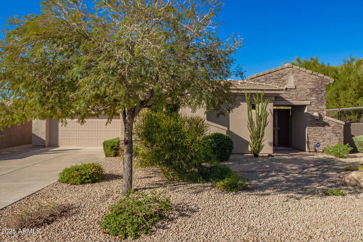 Property Photo: 12648 N 146th Way AZ 85259