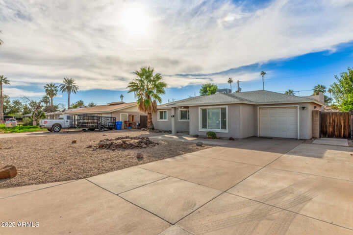 Property Photo:  2312 N 31st Place  AZ 85008 