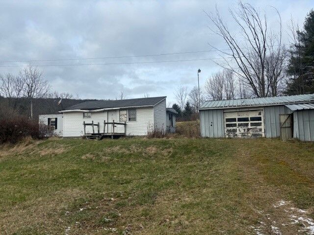 Property Photo:  196 Slate Road  NY 13743 