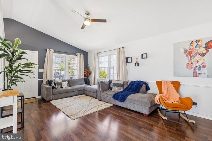 Property Photo:  200 Powell Street  VA 22408 