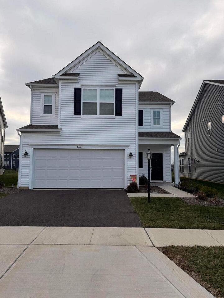 1441 Aerotrain S Court  Plain City OH 43064 photo