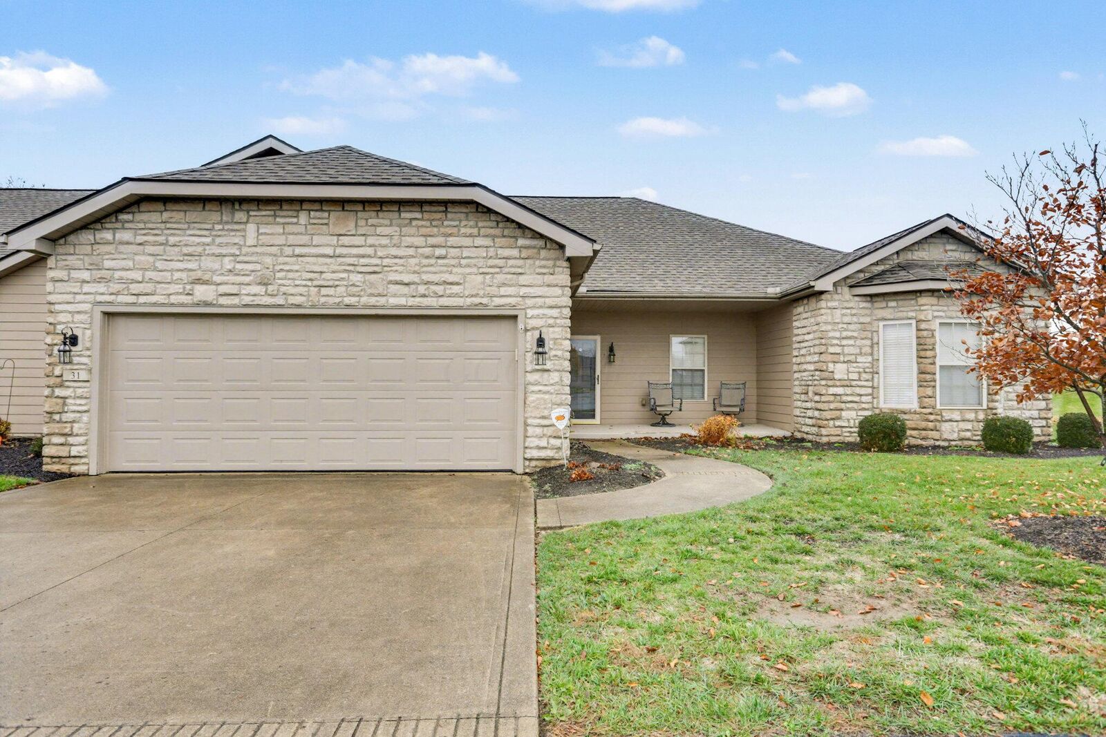 Property Photo:  31 Claire Court  OH 43113 