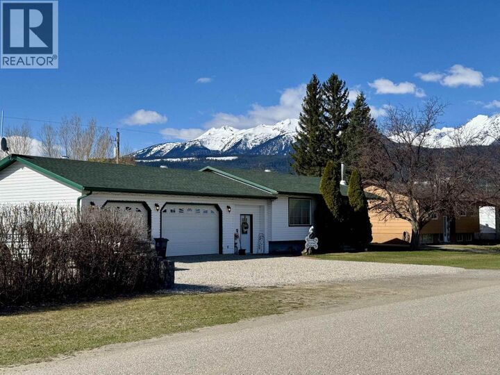 Property Photo: 1321 8th Avenue BC V0E 2Z0