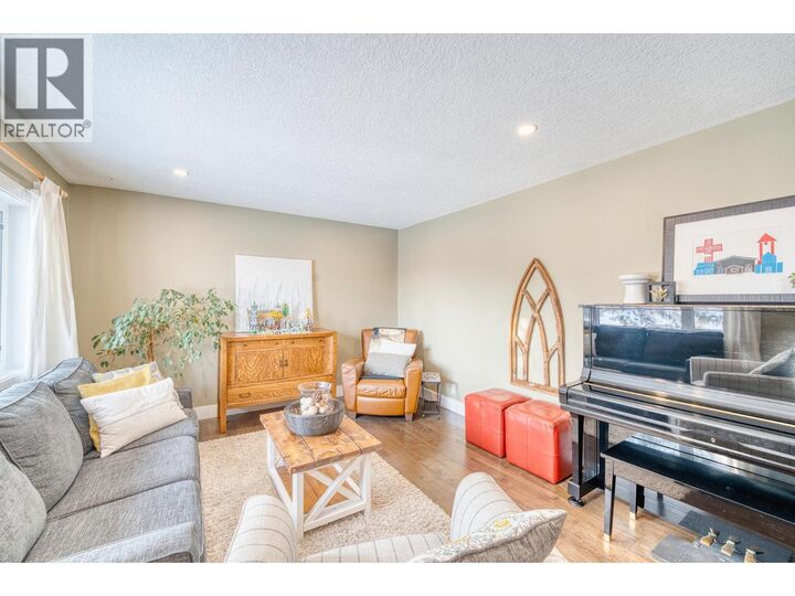 Property Photo: 9612 105 Avenue BC V1J 2M1