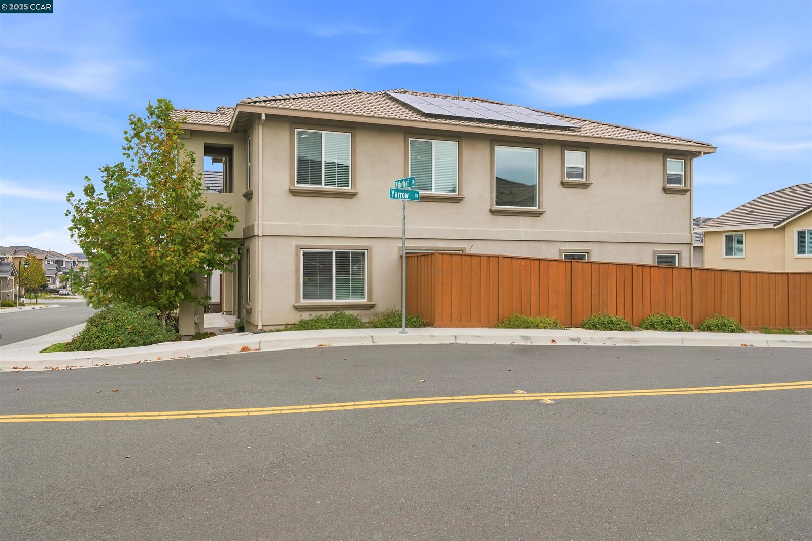 Property Photo:  5227 Waterleaf Ln  CA 94534 
