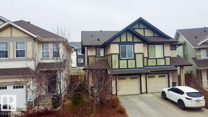 Property Photo:  747 Eagleson Crescent NW  AB T6M 0T8 