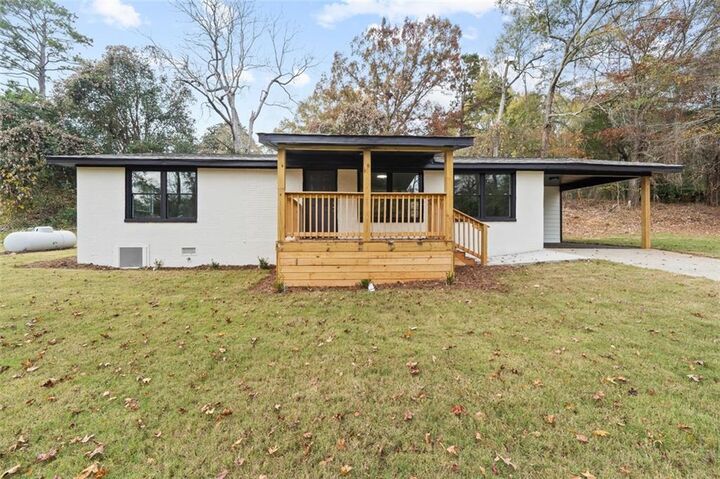 Property Photo: 627 Penor Street GA 30650