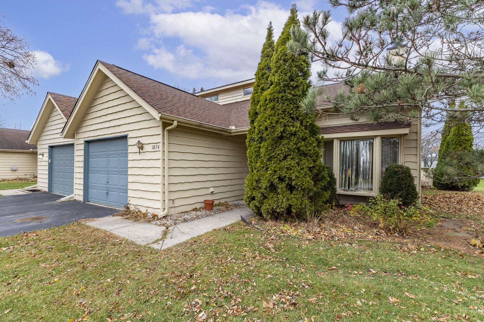 Property Photo:  1874 Springvale Drive  IN 46307 