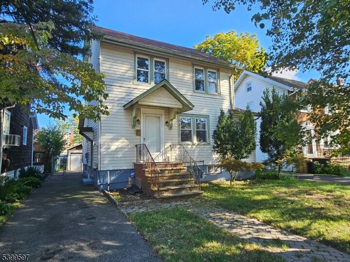 Property Photo: 969 Arnet Ave NJ 07083