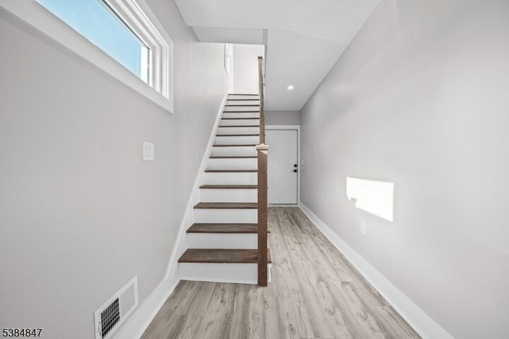 Property Photo: 100 Kansas St 2 NJ 07601