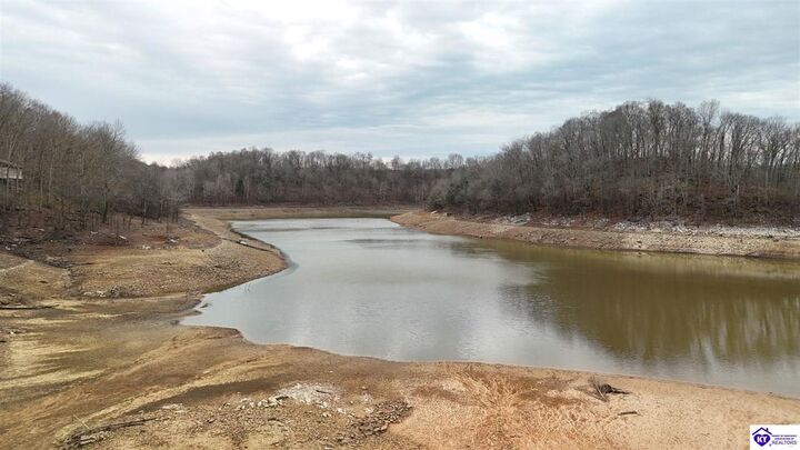 Property Photo: 1005 Thomason Cemetery Road KY 42754