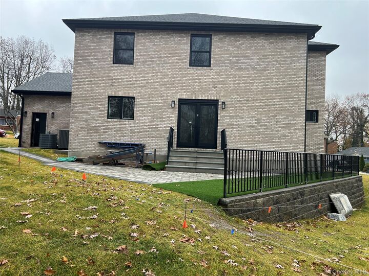 Property Photo:  19 Sunlight Hill  NY 10704 