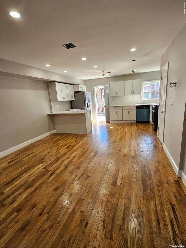 Property Photo: 1918 Hunt Avenue NY 10462