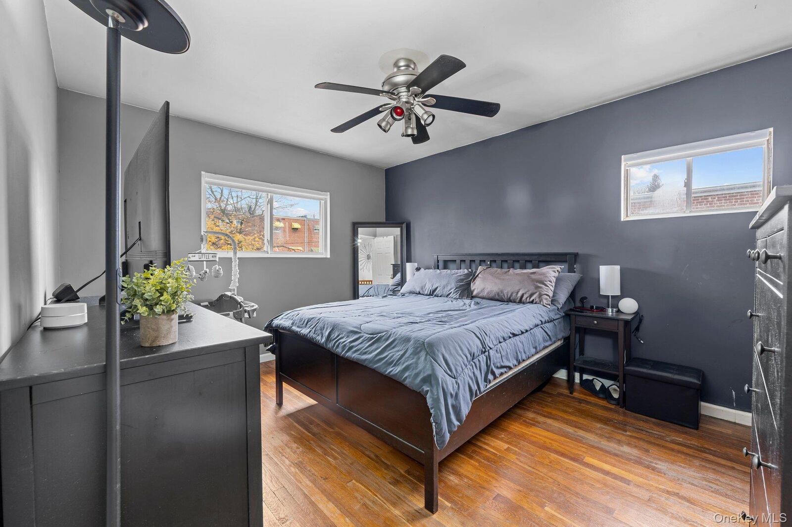 Property Photo: 2953 Kingsland Avenue NY 10469