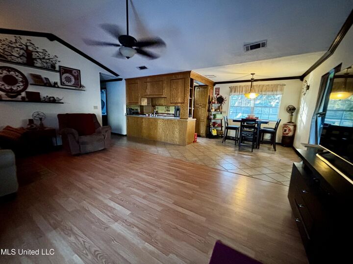 Property Photo:  1832 Seacrest Drive  MS 39553 