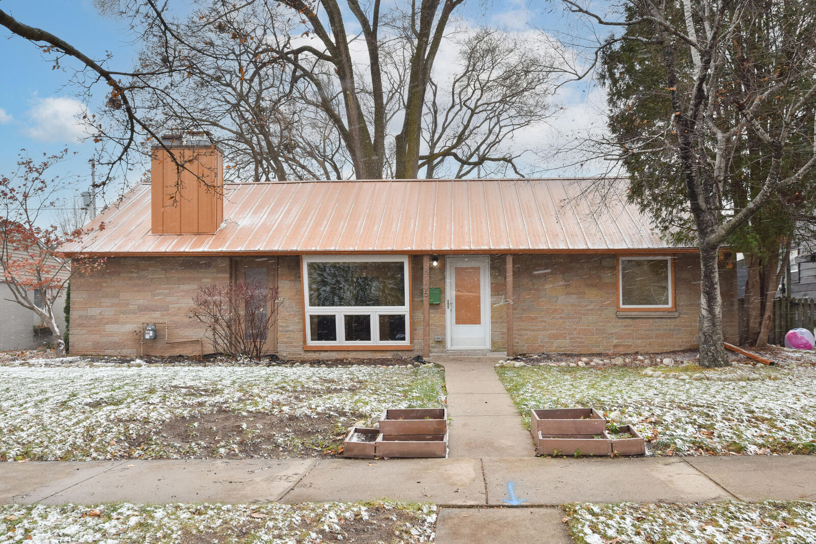 Property Photo:  8105 W Townsend St  WI 53222 