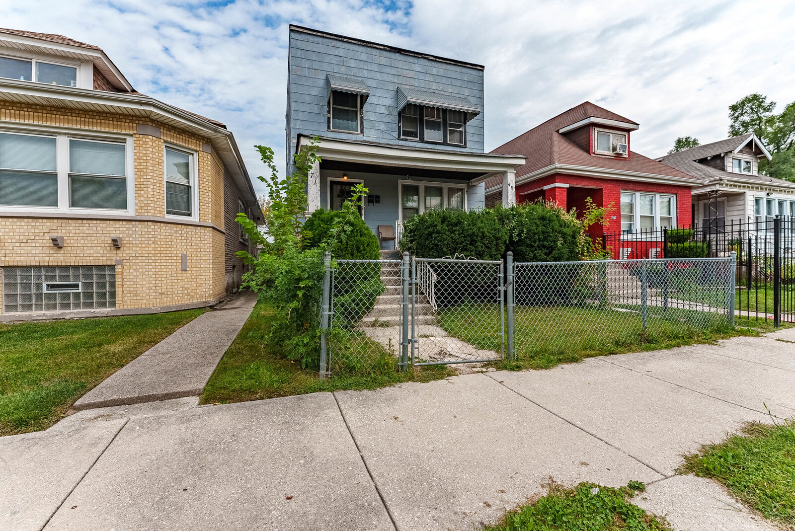 Property Photo:  7149 S Wood Street  IL 60636 
