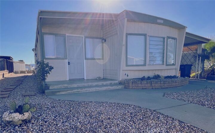 Property Photo:  690 Santa Clara  CA 92543 