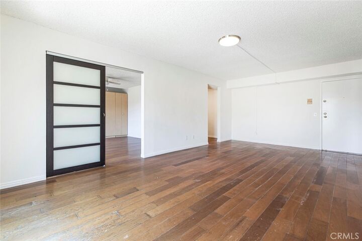 Property Photo: 1422 Rock Glen 210 CA 91205