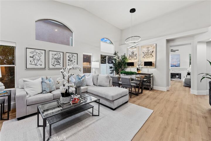 911 S Firefly  Anaheim Hills CA 92808 photo