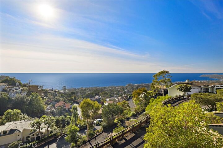 6 Pacific Vista  Laguna Beach CA 92651 photo