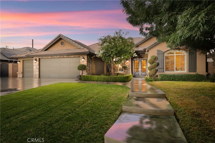 6110 Ozark Mountain  Bakersfield CA 93314 photo