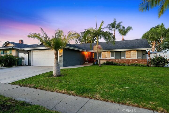 7671 Juliette Low Drive  Huntington Beach CA 92647 photo