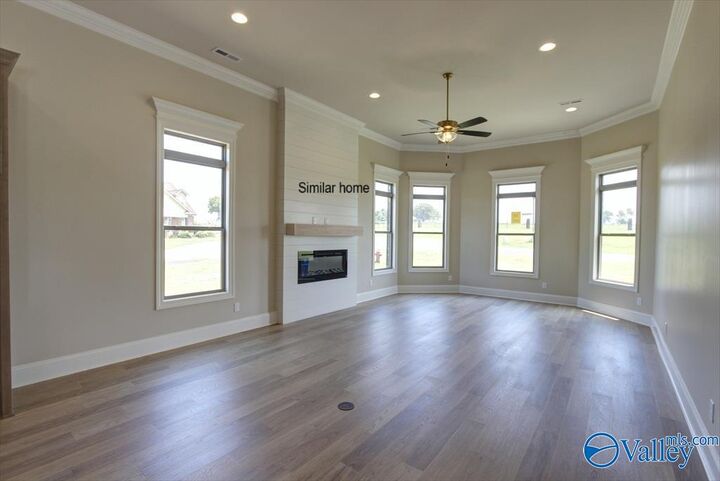 Property Photo:  14 Lot Pipers Square  AL 35611 