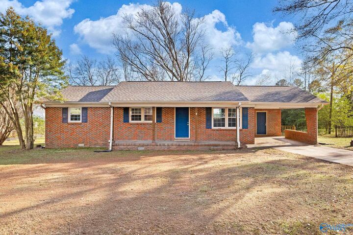 604 Douglas Drive NW  Hartselle AL 35640 photo