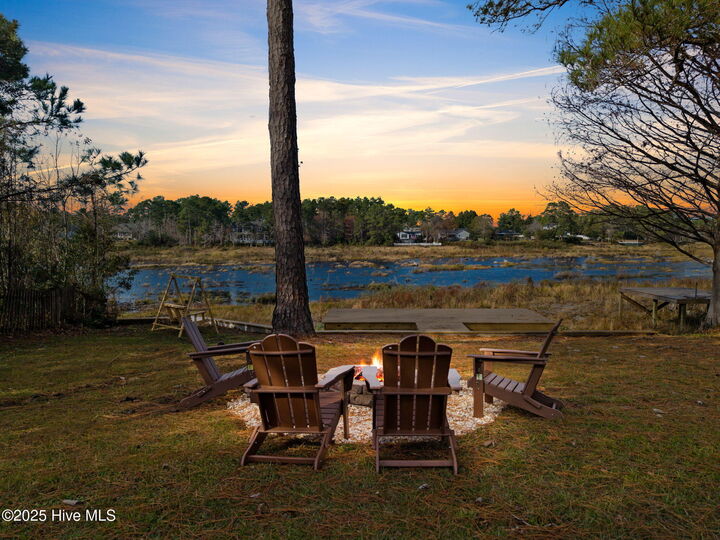 Property Photo:  821 S Shore Drive  NC 28461 