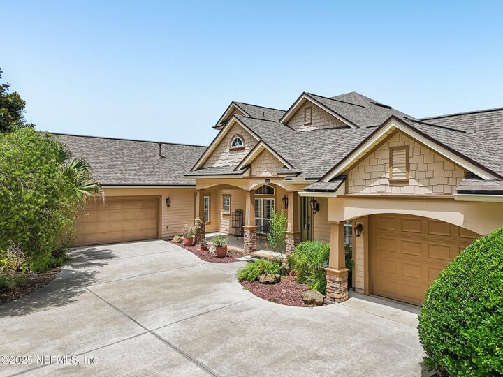 Property Photo:  1311 Eagle Crossing Drive  FL 32065 