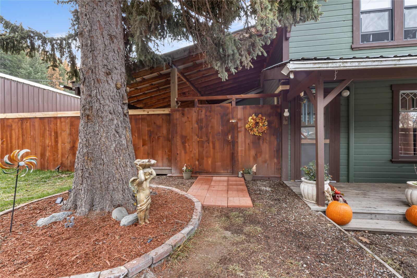 Property Photo:  211 E Cedar Street  MT 59923 