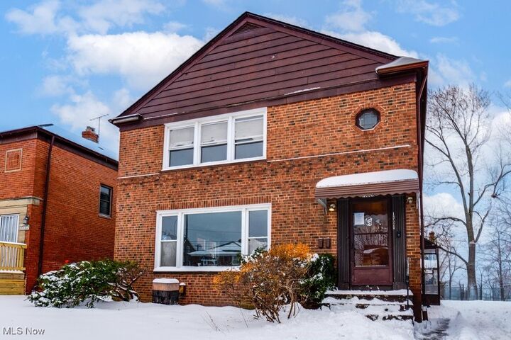 Property Photo: 13526 Cedar Road OH 44118