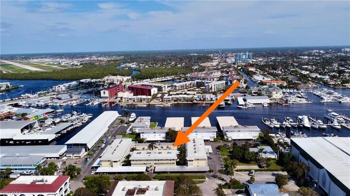 Property Photo: 1100 8th Ave S 309C FL 34102